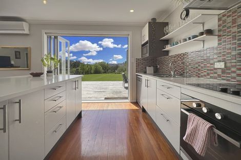 Photo of property in 960 Whangaripo Valley Road, Whangaripo, Wellsford, 0972