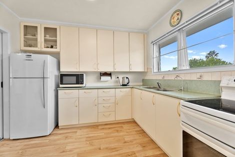 Photo of property in 1/30 Pegler Drive, Howick, Auckland, 2014