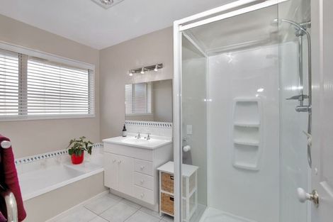 Photo of property in 22 Monet Vale, Rolleston, 7614