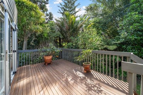 Photo of property in 2/17 Infidel Place, Torbay, Auckland, 0630