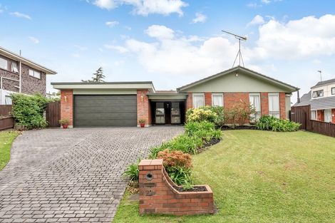 Photo of property in 24 Olena Avenue, Sunnyhills, Auckland, 2010