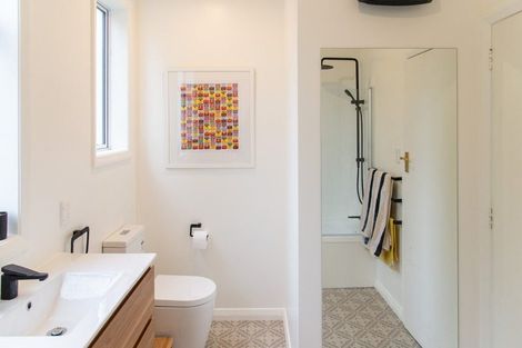 Photo of property in 7 Valpy Street, Saint Clair, Dunedin, 9012