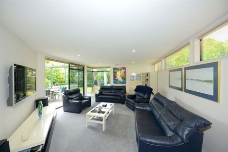 Photo of property in 19 Waiwetu Street, Fendalton, Christchurch, 8052