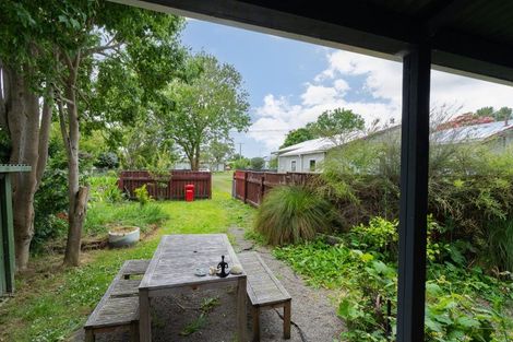 Photo of property in 42 Vance Street, Shannon, 4821