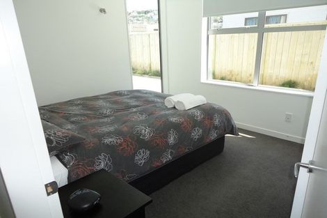 Photo of property in 105 Rongotai Road, Kilbirnie, Wellington, 6022