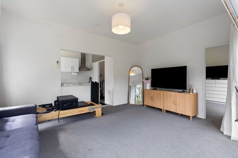 Photo of property in 10a Sydney Street, Palmerston North, 4414