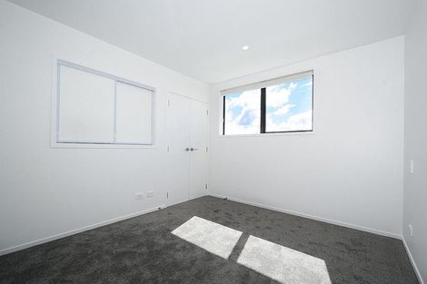 Photo of property in 9/87 Taikata Road, Te Atatu Peninsula, Auckland, 0610