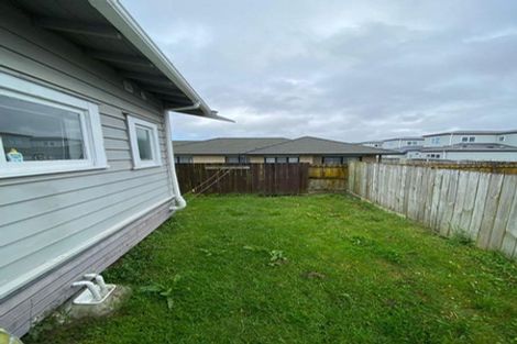 Photo of property in 110a Manuroa Road, Takanini, 2112