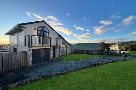 Photo of property in 1 Northwood Close, Woodridge, Wellington, 6037