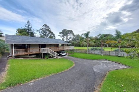 Photo of property in 8 Lowtherhurst Road, Massey, Auckland, 0614