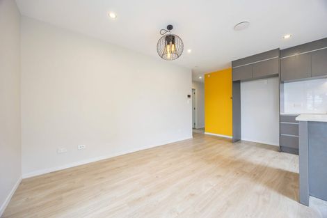 Photo of property in 9 Moemoea Avenue, Kumeu, 0810