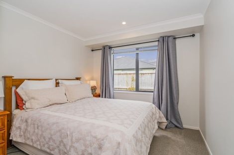 Photo of property in 24 Debenham Drive, Whitianga, 3510