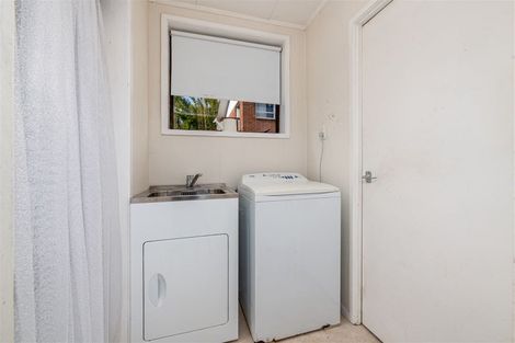 Photo of property in 5/44 Sunnyside Road, Sunnyvale, Auckland, 0612