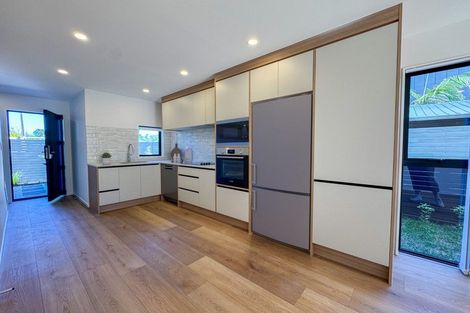 Photo of property in 39d Muir Avenue, Mangere Bridge, Auckland, 2022