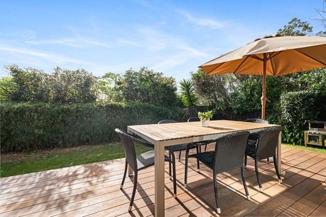 Photo of property in 1358a Whangaparaoa Road, Army Bay, Whangaparaoa, 0930