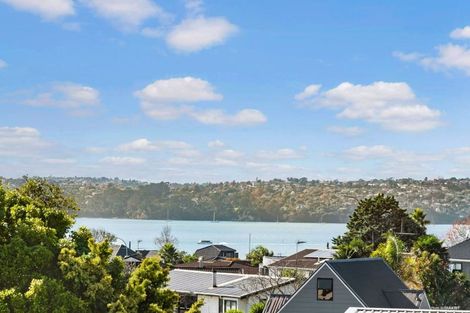 Photo of property in 142b Luckens Road, West Harbour, Auckland, 0618