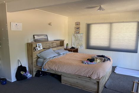 Photo of property in 27 Reynolds Place, Torbay, Auckland, 0630