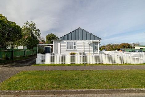 Photo of property in 2 Virginia Crescent, Feilding, 4702