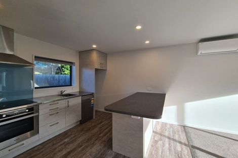 Photo of property in 4/11 Defoe Place, Waltham, Christchurch, 8023