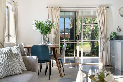 Photo of property in 12 Romana Crescent, Papamoa Beach, Papamoa, 3118