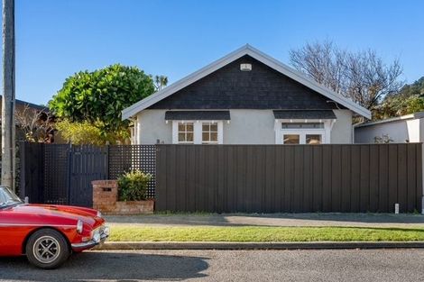 Photo of property in 65 Wiggins Street, Sumner, Christchurch, 8081