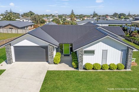 Photo of property in 20 Taonui Street, Waitarere Beach, Levin, 5510