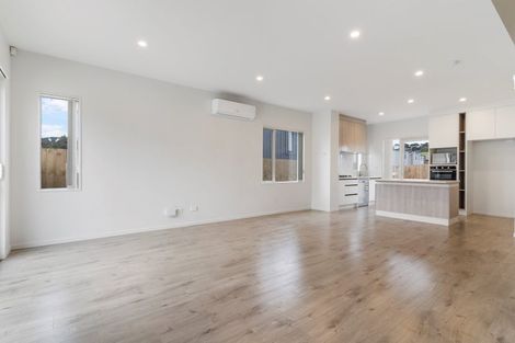 Photo of property in 5b Poruru Close, Papakura, 2110