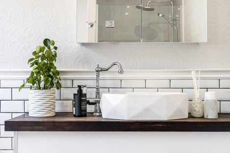 Photo of property in 1539 State Highway 16, Helensville, 0875