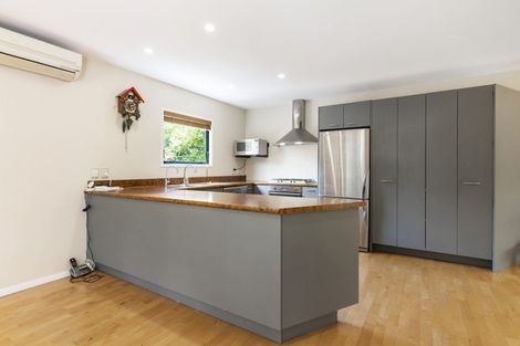 Photo of property in 17 Piriti Drive, Te Atatu Peninsula, Auckland, 0610