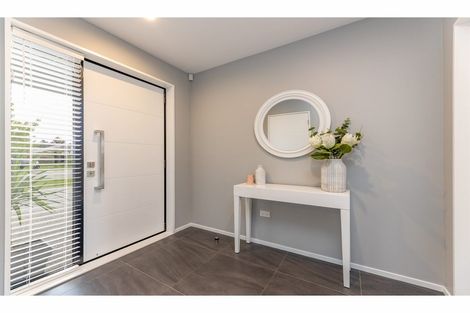 Photo of property in 23 Carpenter Drive, Prebbleton, 7604