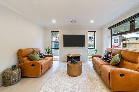 Photo of property in 126 Silverstream Road, Crofton Downs, Wellington, 6035