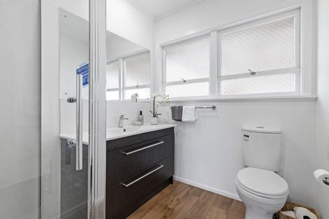 Photo of property in 270 Queen Street, Pukekohe, 2120
