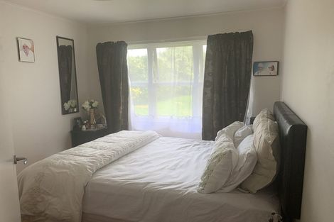 Photo of property in 15 James Street, Glenfield, Auckland, 0629