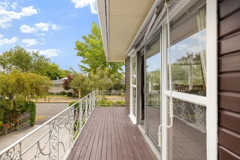 Photo of property in 57 Kent Lodge Avenue, Avonhead, Christchurch, 8042