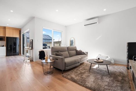 Photo of property in 22 Puhikawa Street, Massey, Auckland, 0614