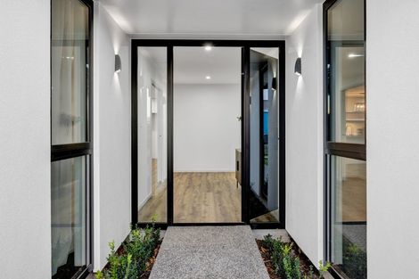 Photo of property in 74 Turuturu Road, Hawera, 4674