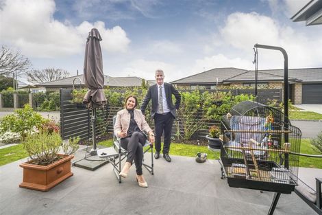 Photo of property in 2/2 Church Street, Terrace End, Palmerston North, 4410