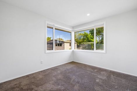 Photo of property in 4 Roswell Place, Islington, Christchurch, 8042