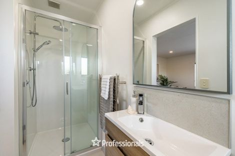 Photo of property in 16 Haast Close, Kelson, Lower Hutt, 5010