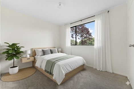 Photo of property in 1/10 Myna Place, Weymouth, Auckland, 2103