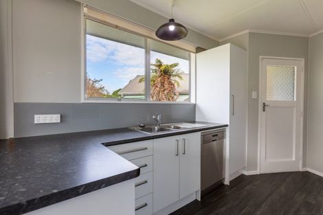 Photo of property in 7 Huxley Street, Pahiatua, 4910