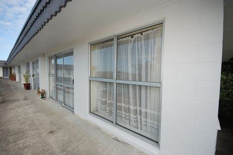 Photo of property in 19a/8 Verbena Road, Birkdale, Auckland, 0626