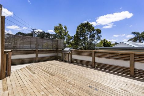 Photo of property in 2/20 Helena Street, Massey, Auckland, 0614