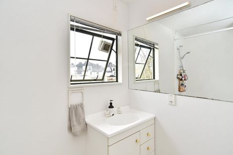 Photo of property in 7 Gracefield Avenue, Christchurch Central, Christchurch, 8013