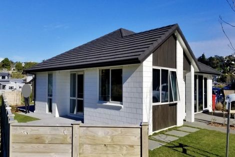 Photo of property in 1 Tradewinds Drive, Whitby, Porirua, 5024