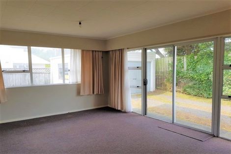 Photo of property in 1 Cluny Road, Plimmerton, Porirua, 5026