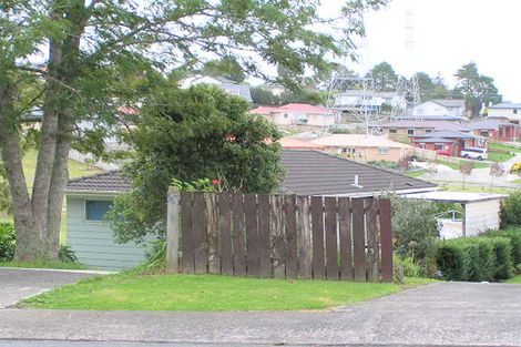 Photo of property in 38 Gallony Avenue, Massey, Auckland, 0614
