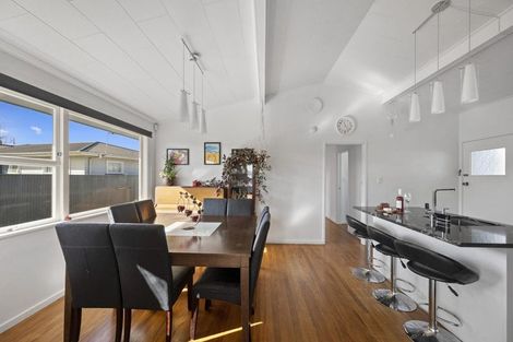 Photo of property in 10 Woodhouse Place, Pirimai, Napier, 4112