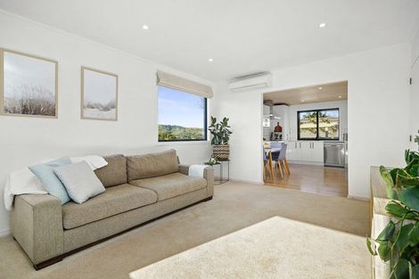 Photo of property in 13 Forglen Place, Tawa, Wellington, 5028