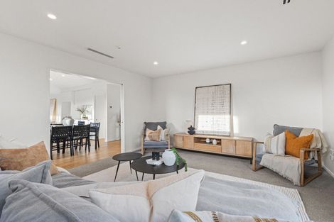 Photo of property in 1 Hobbs Lane, Harewood, Christchurch, 8051